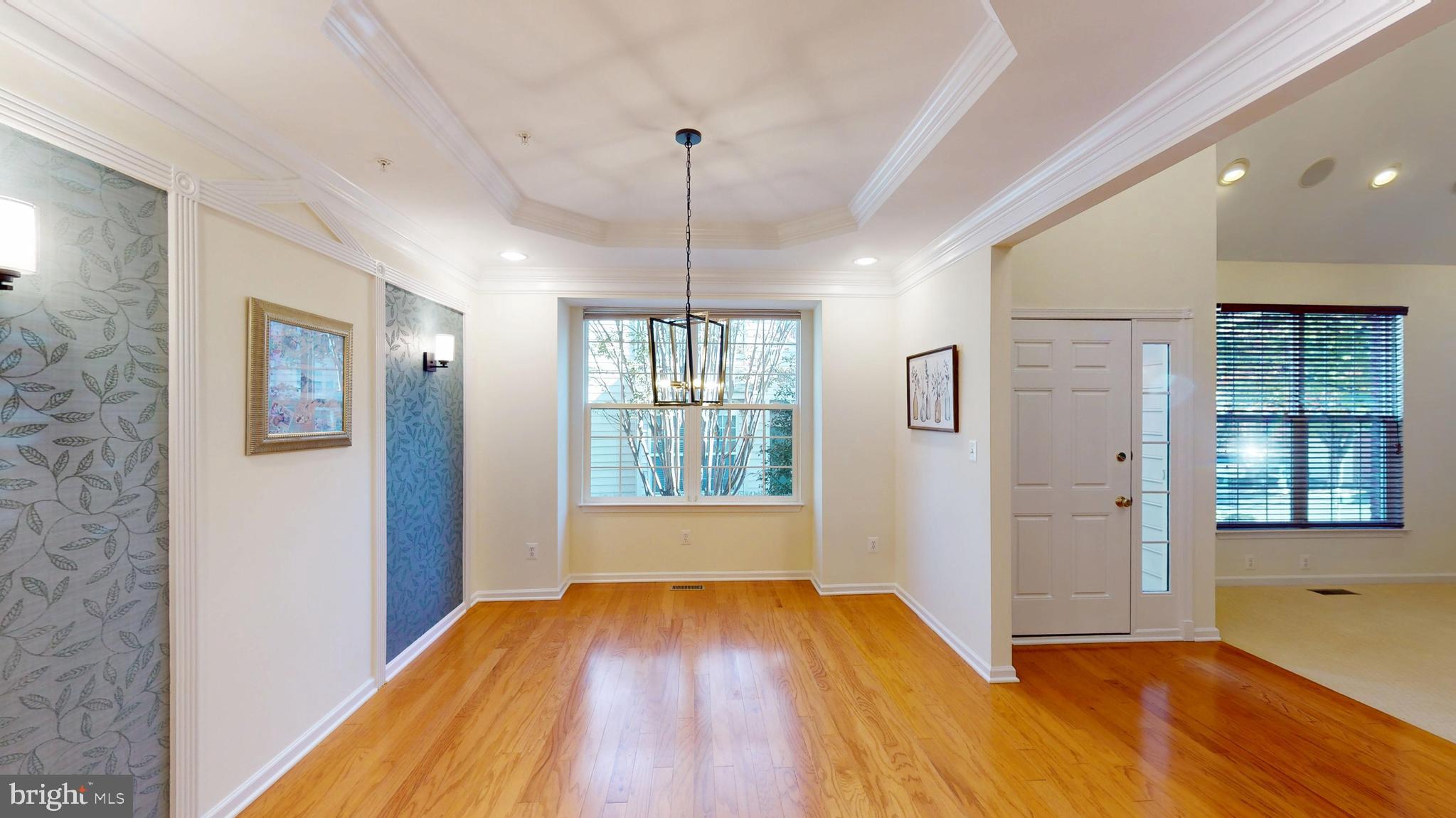 43262 Baltusrol Terrace Ashburn, VA 20147 - Photo 8 of 35