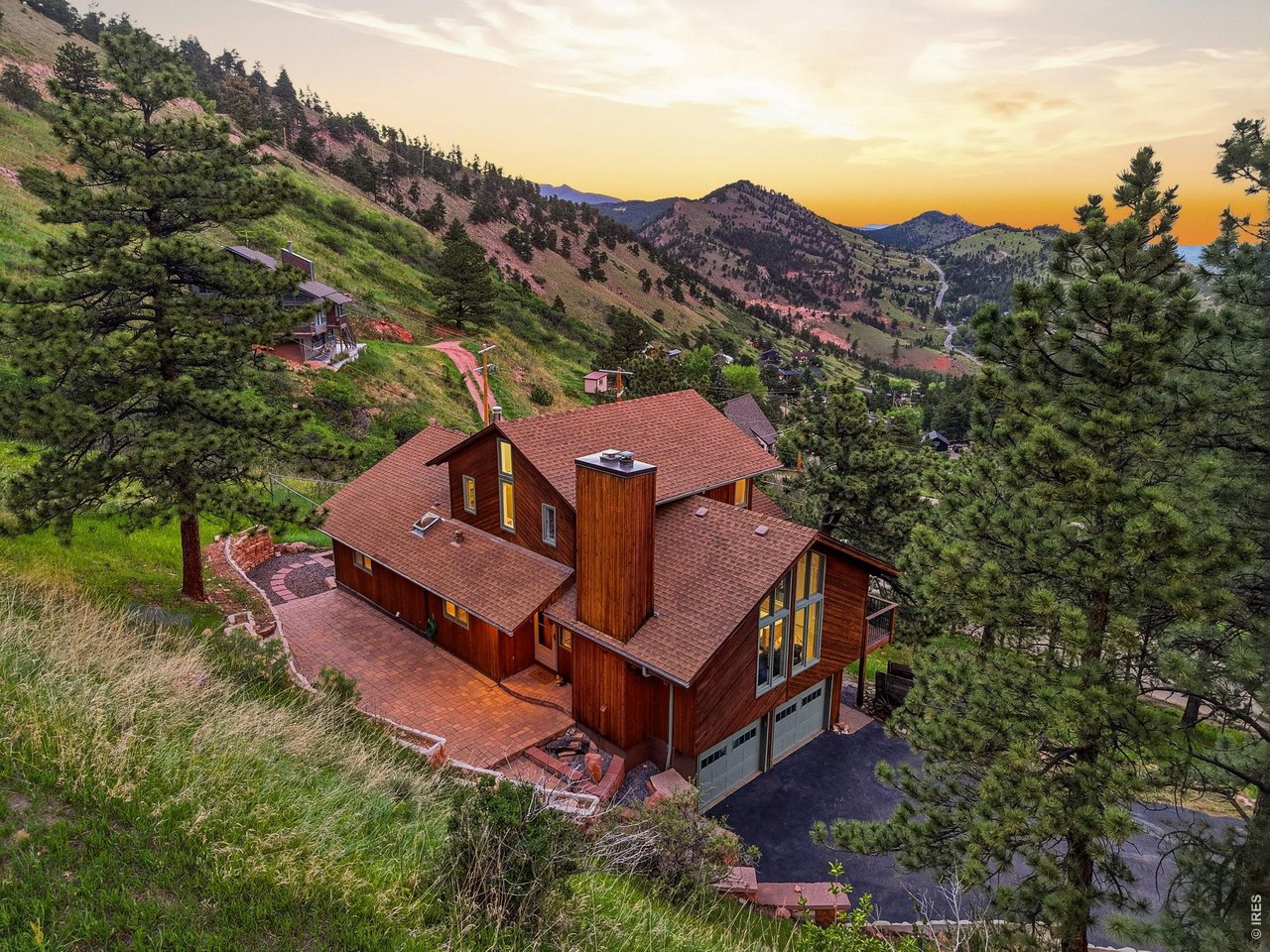607 North Cedar Brook Road Boulder, CO 80304 - Photo 36 of 36 Welcome home to your Colorado magic.