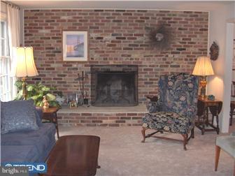 320 Mt Alverno Road Media, PA 19063 - Photo 2 of 12 Living Room