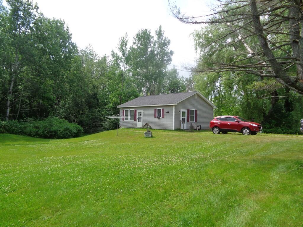 24 Griffin Road Levant, ME 04456 - Photo 2 of 17 DSC05103 (Copy)