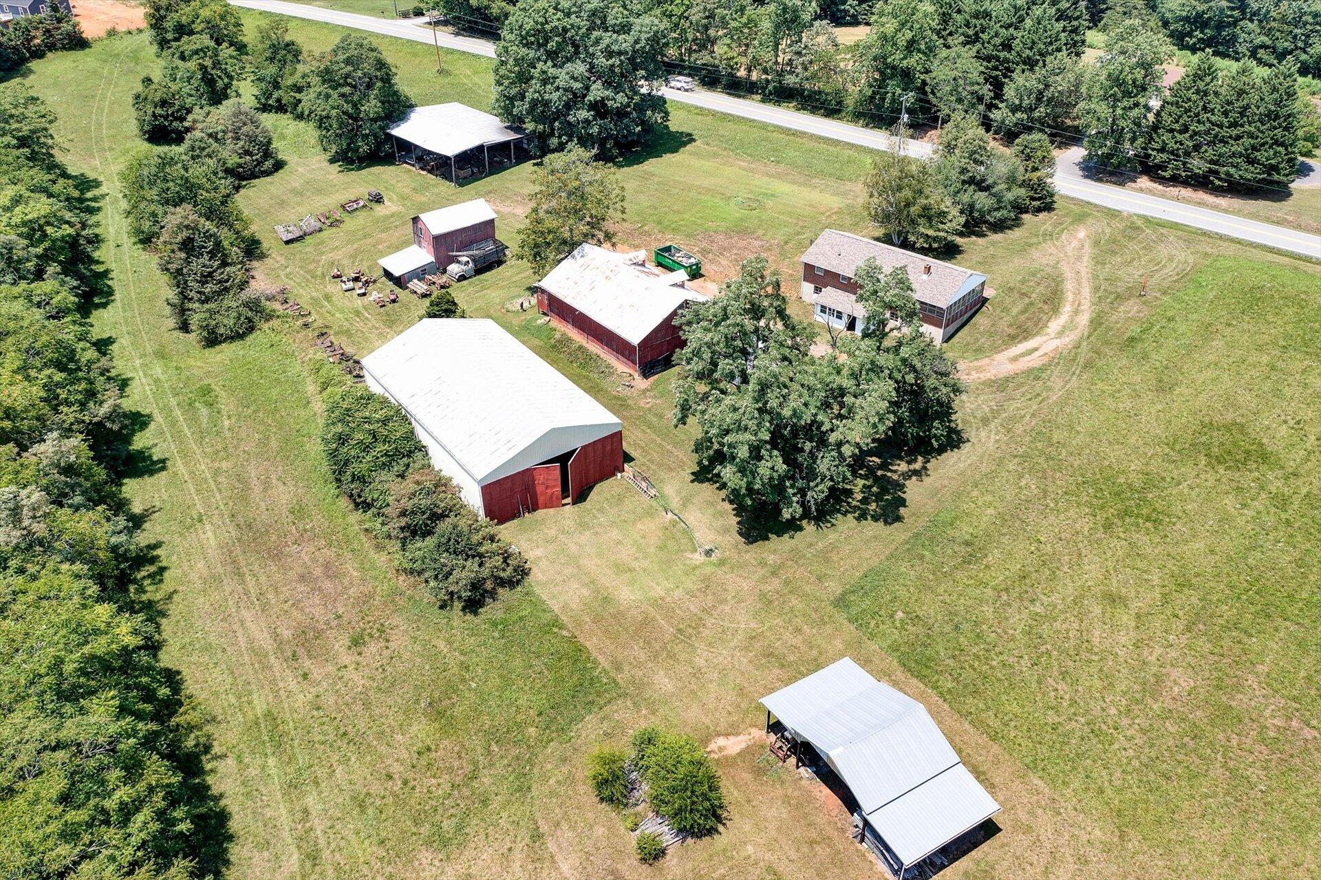 5720 Joppa Mill Road Moneta, VA 24121 - Photo 10 of 12 09-071220230066