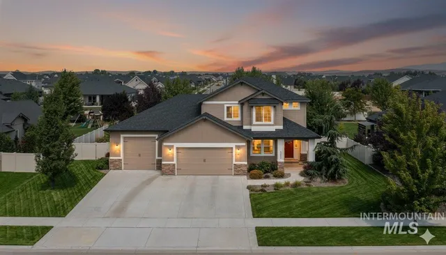 $899,990 | 6052 West Venetian Drive, Eagle, ID 83616