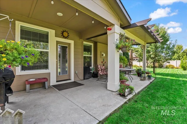 $899,990 | 6052 West Venetian Drive, Eagle, ID 83616