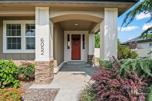 $899,990 | 6052 West Venetian Drive, Eagle, ID 83616