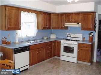 508 Wilshire Boulevard Sinking Spring, PA 19608 - Photo 7 of 8