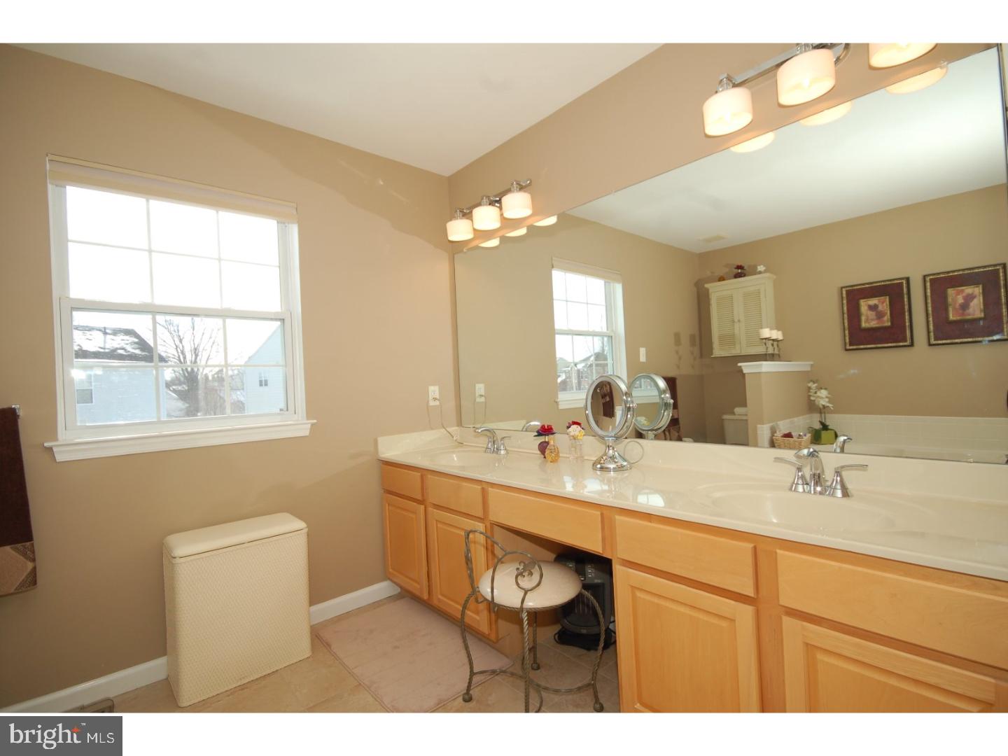 32 Keswick Road East Windsor, NJ 08520 - Photo 14 of 22