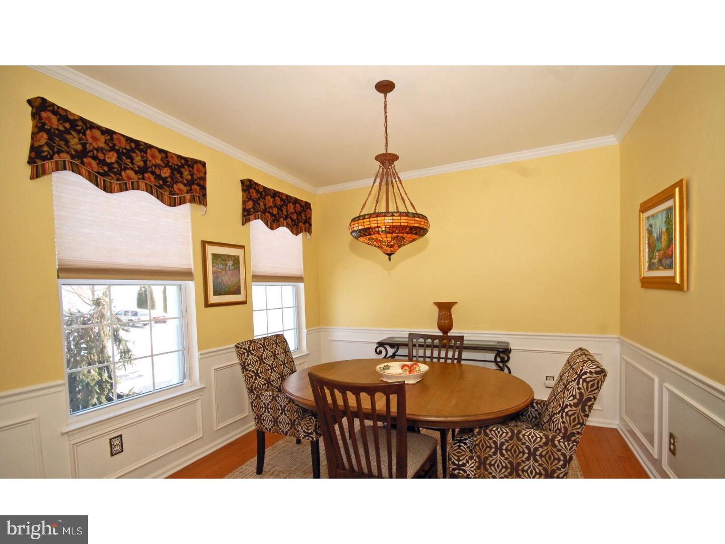 32 Keswick Road East Windsor, NJ 08520 - Photo 3 of 22