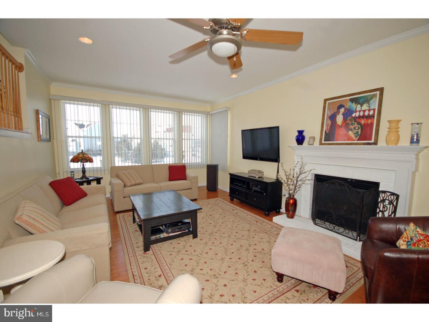 32 Keswick Road East Windsor, NJ 08520 - Photo 4 of 22