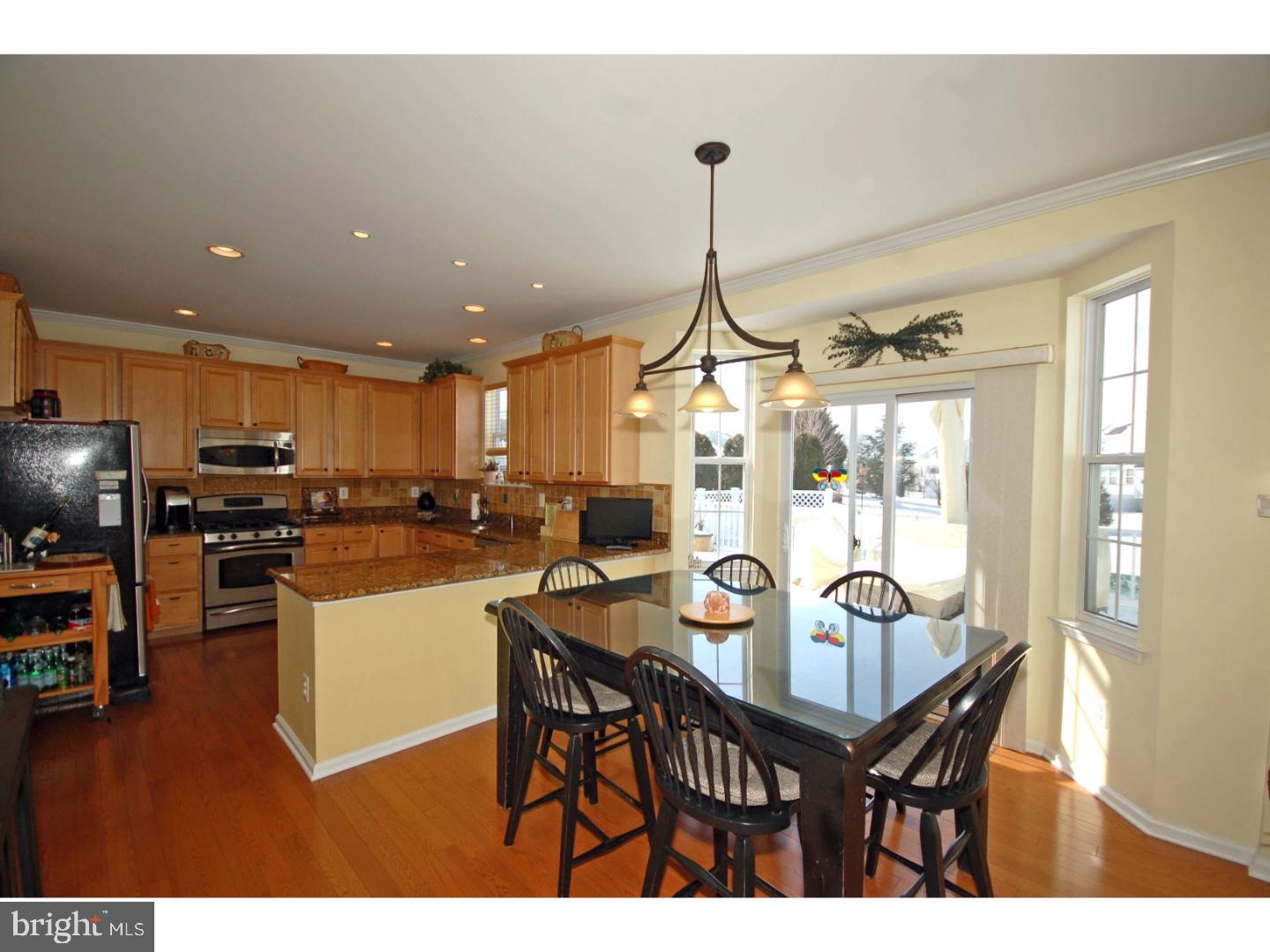 32 Keswick Road East Windsor, NJ 08520 - Photo 5 of 22