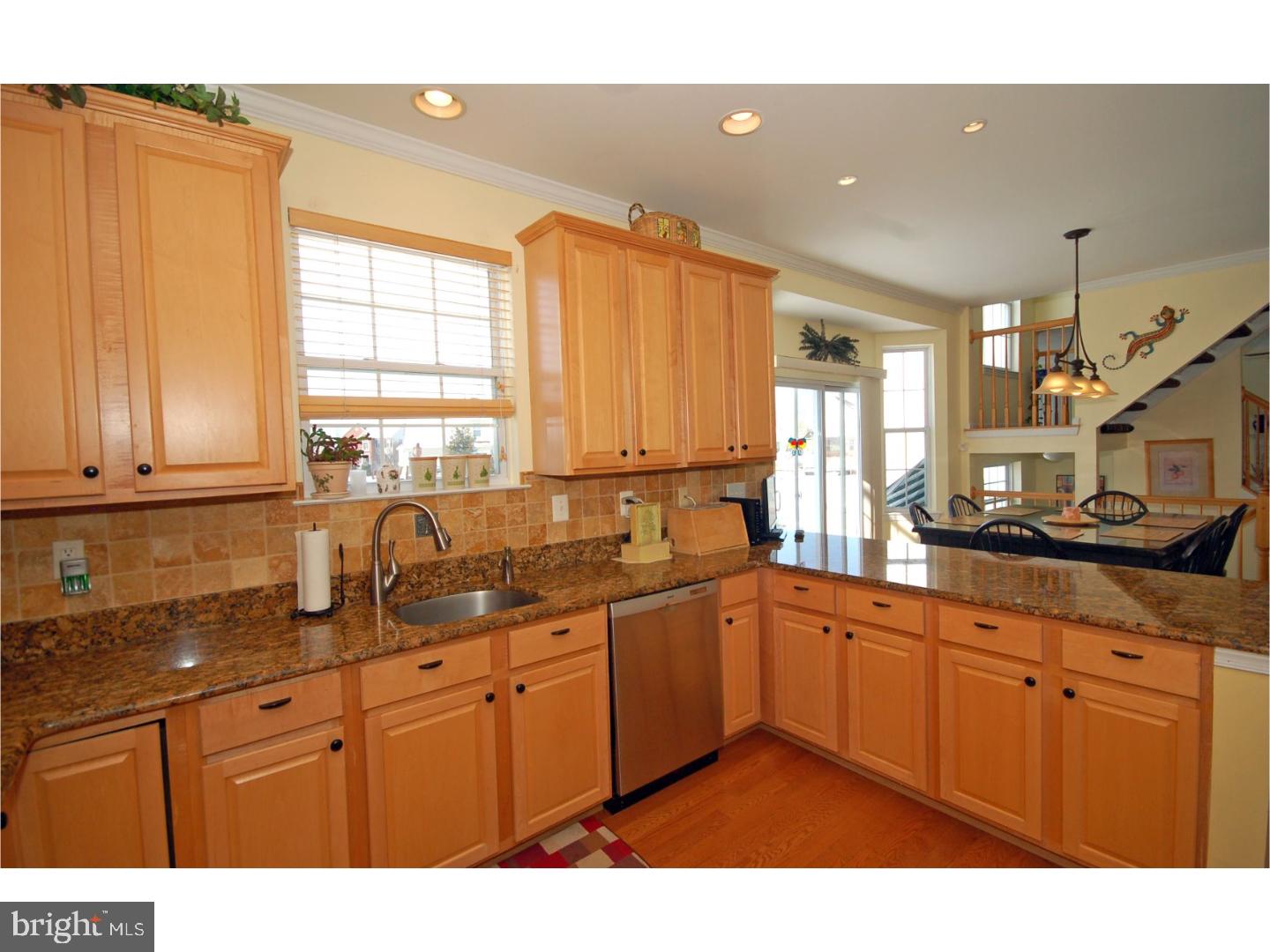 32 Keswick Road East Windsor, NJ 08520 - Photo 10 of 22
