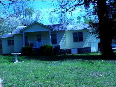 4982 McCahill Road Chattanooga, TN 37415 - Photo 1 of 9 Primary Photo