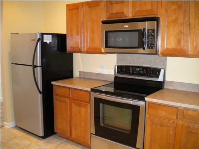 113 Woodward Road Goose Creek, SC 29445 - Photo 2 of 16 20150717184218252957000000-o