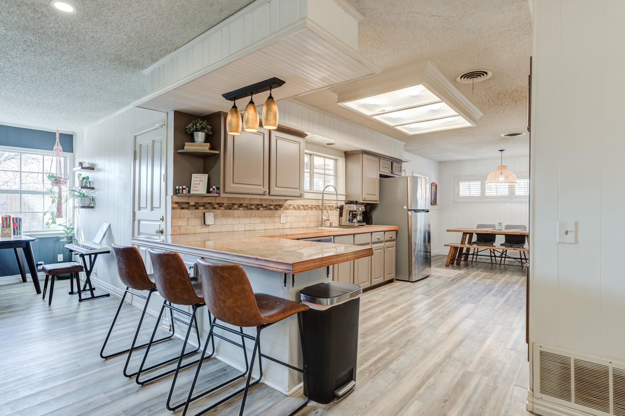 2513 59th Street Lubbock, TX 79413 - Photo 15 of 45 DSC05476_77_78_79_80