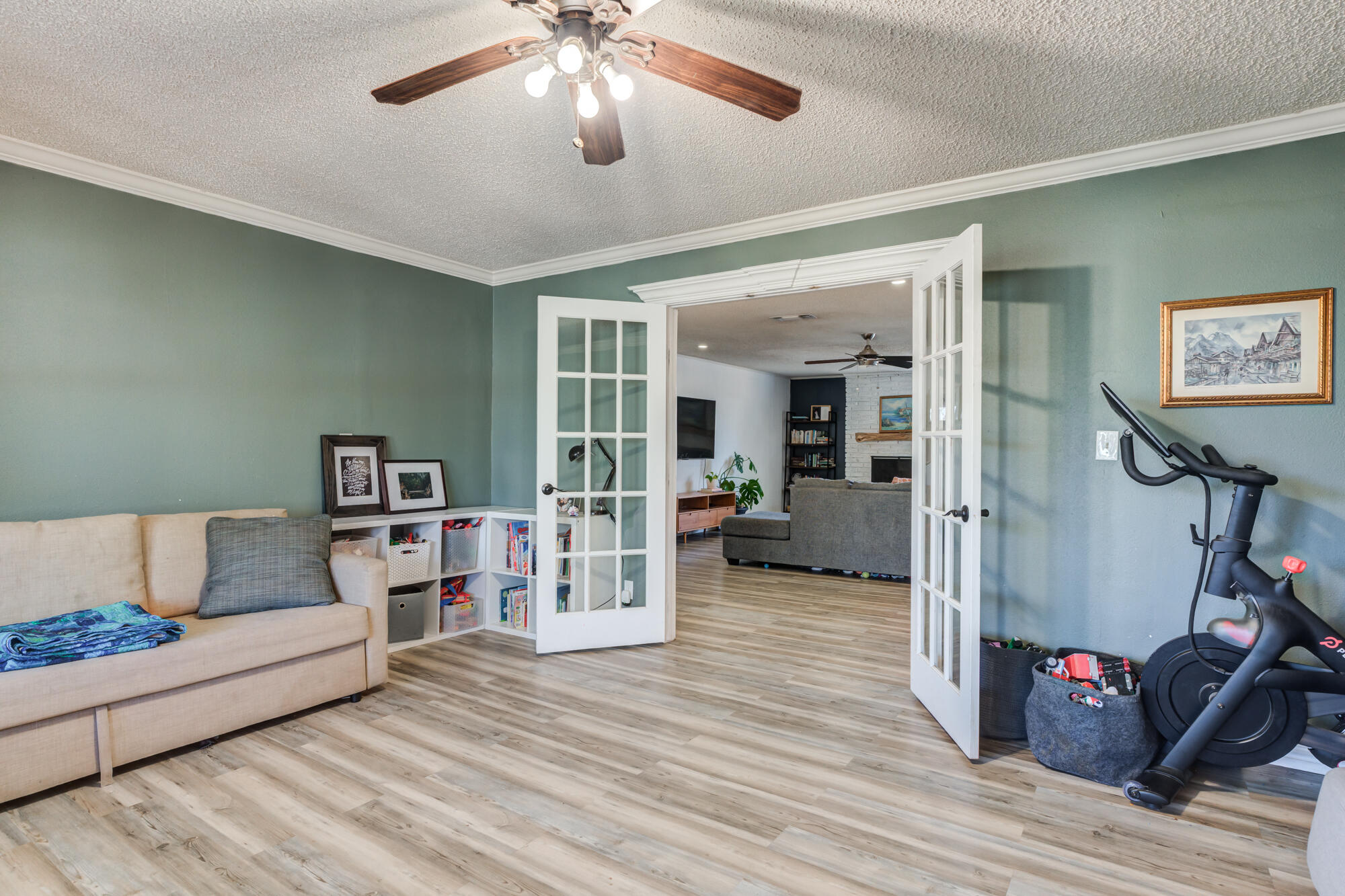 2513 59th Street Lubbock, TX 79413 - Photo 26 of 45 DSC05471_2_3_4_5