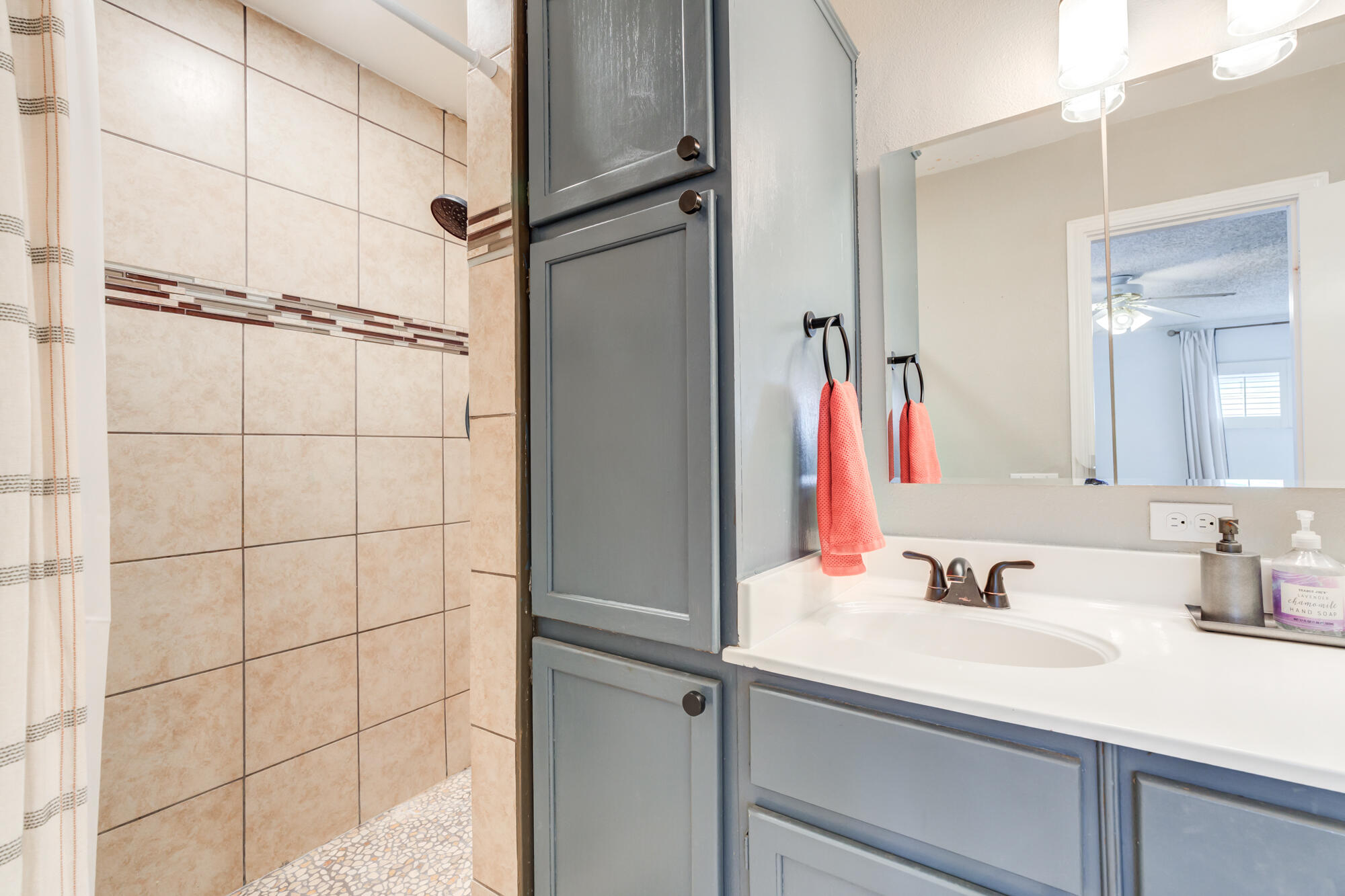 2513 59th Street Lubbock, TX 79413 - Photo 31 of 45 DSC05401_2_3_4_5