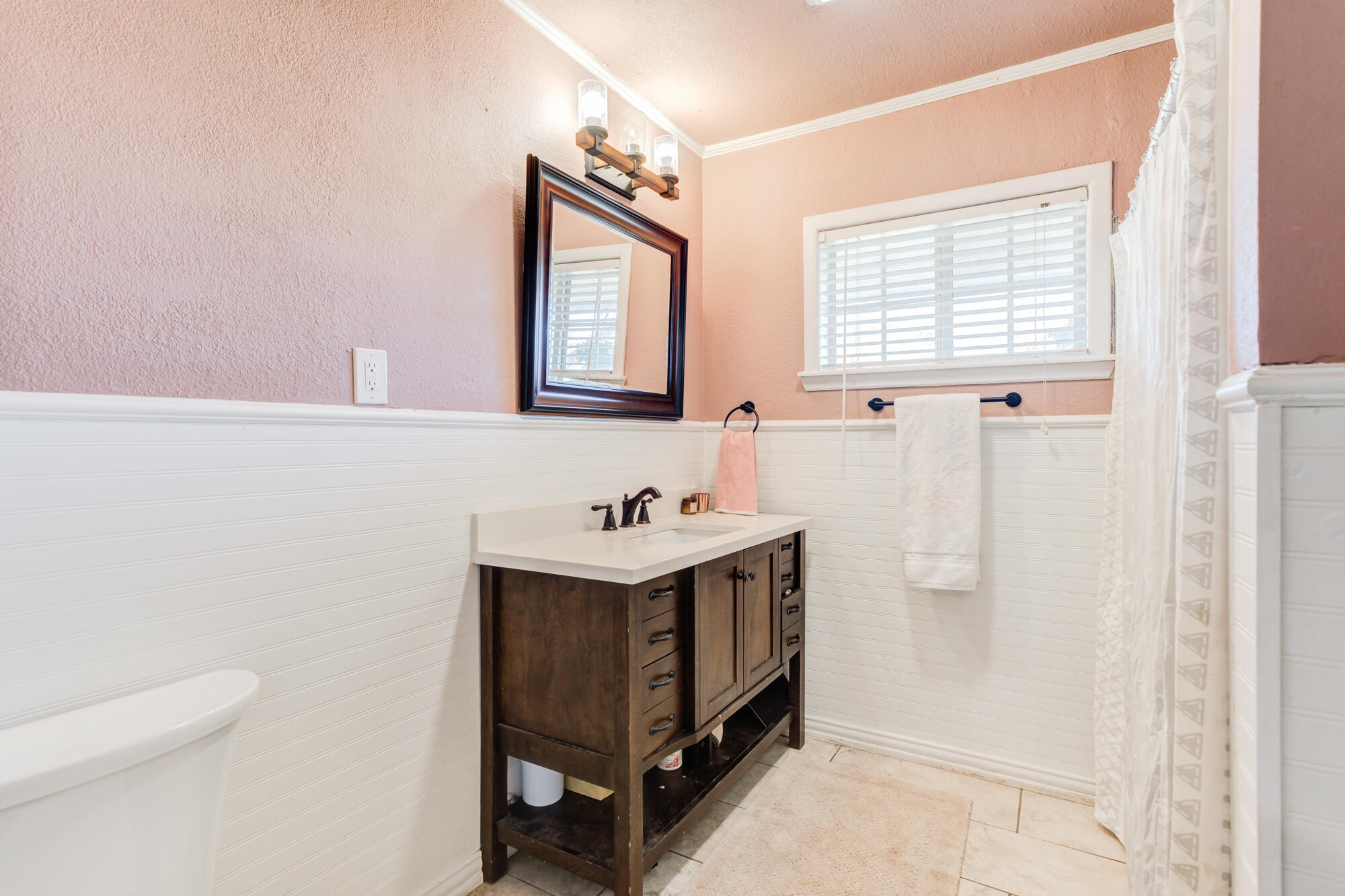 2513 59th Street Lubbock, TX 79413 - Photo 34 of 45 DSC05361_2_3_4_5