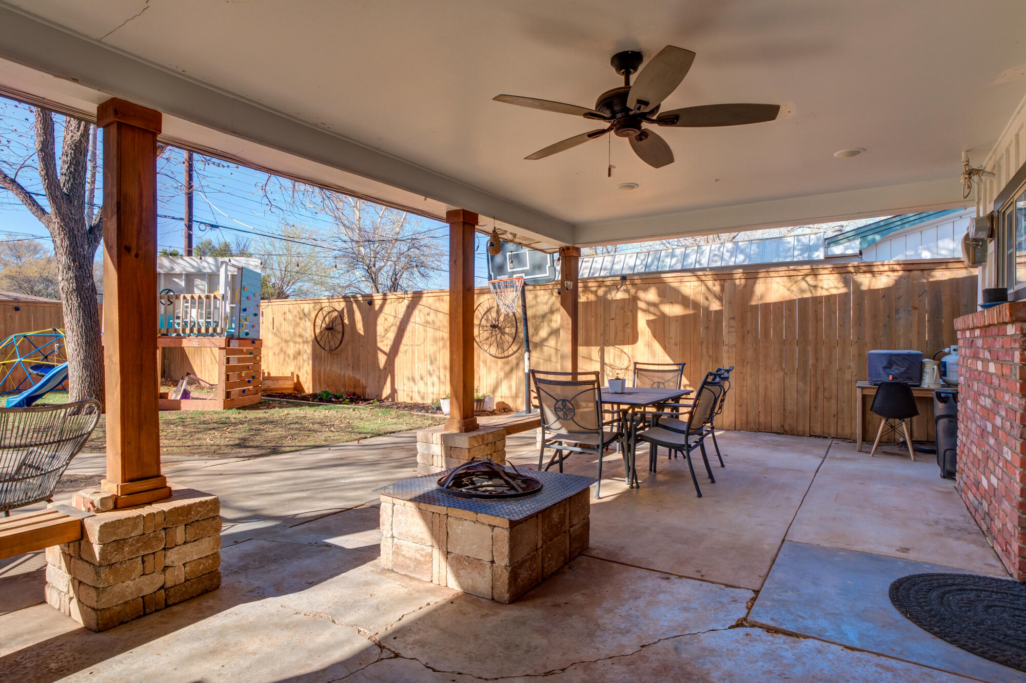 2513 59th Street Lubbock, TX 79413 - Photo 37 of 45 DSC05531_2_3_4_5