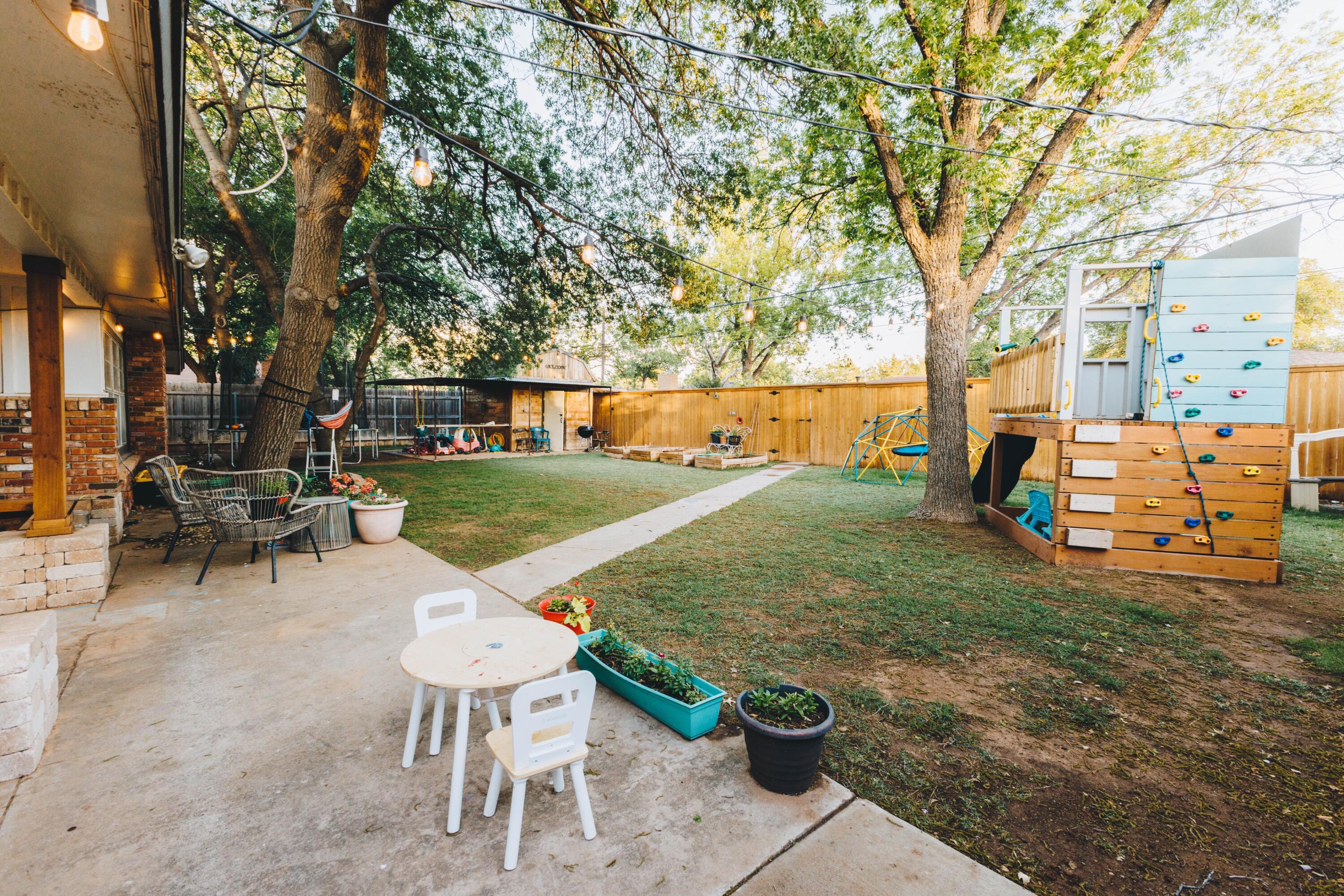 2513 59th Street Lubbock, TX 79413 - Photo 44 of 45 HF8A1259