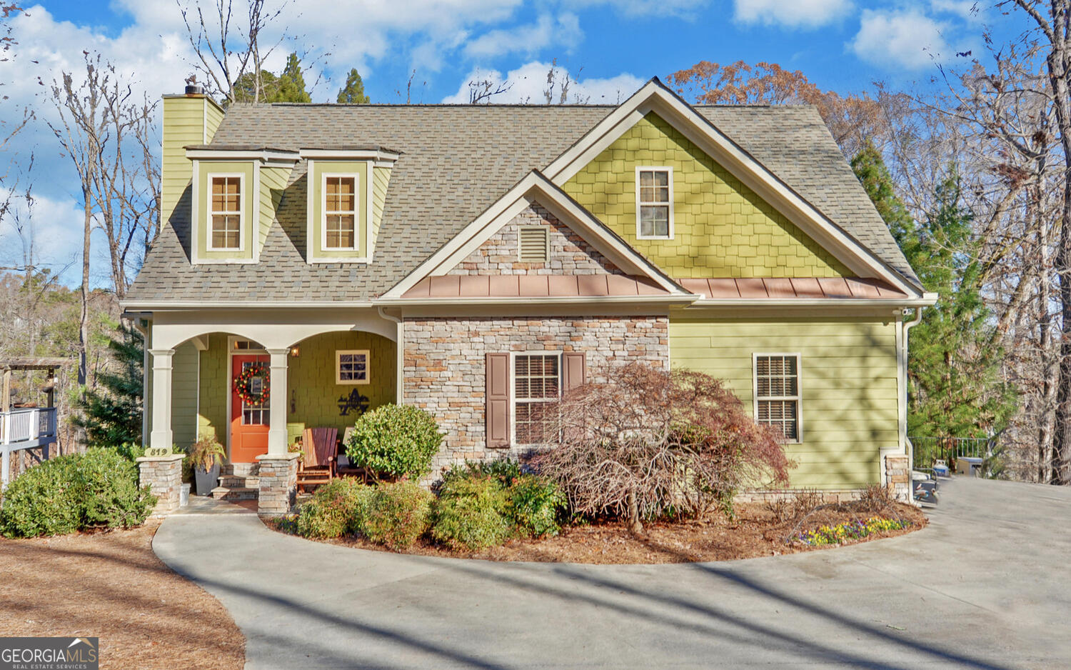819 Tranquility Lane Hartwell, GA 30643 - Photo 2 of 81 front view of a house with a garden