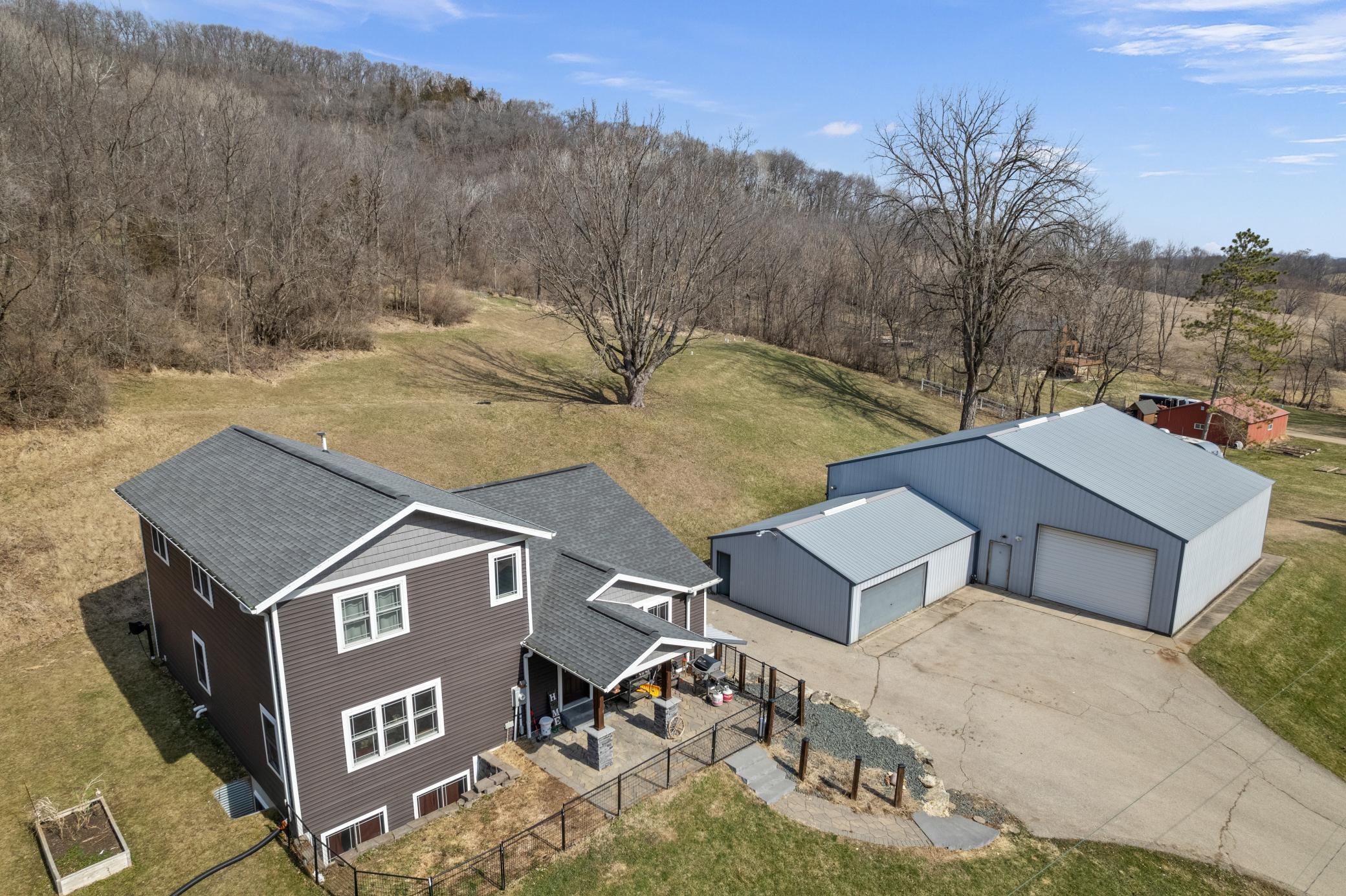 W4824 Puent Road La Crosse, WI 54601 - Photo 2 of 18