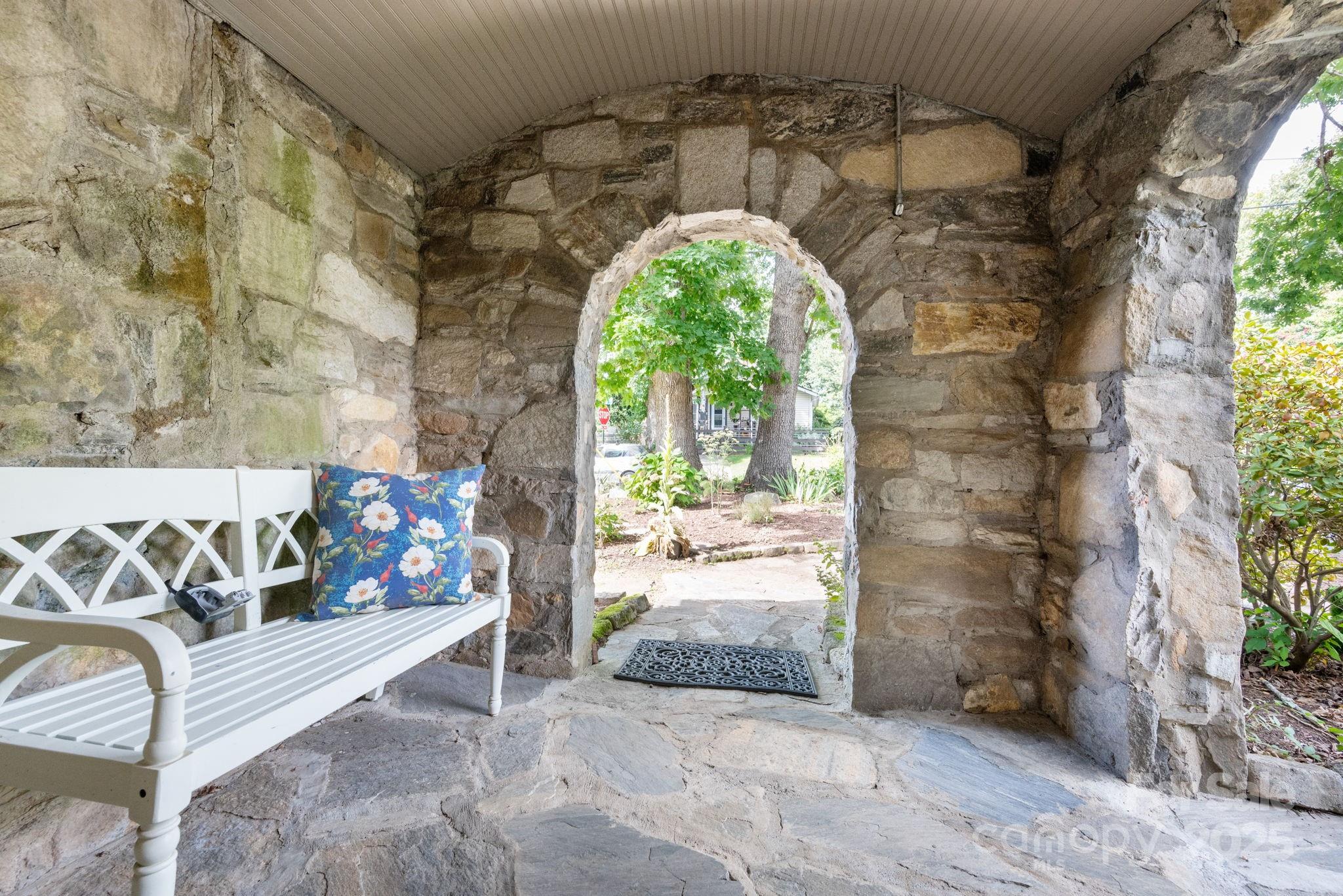 115 Oakland Road Asheville, NC 28801 - Photo 24 of 32 a view of entryway with a garden