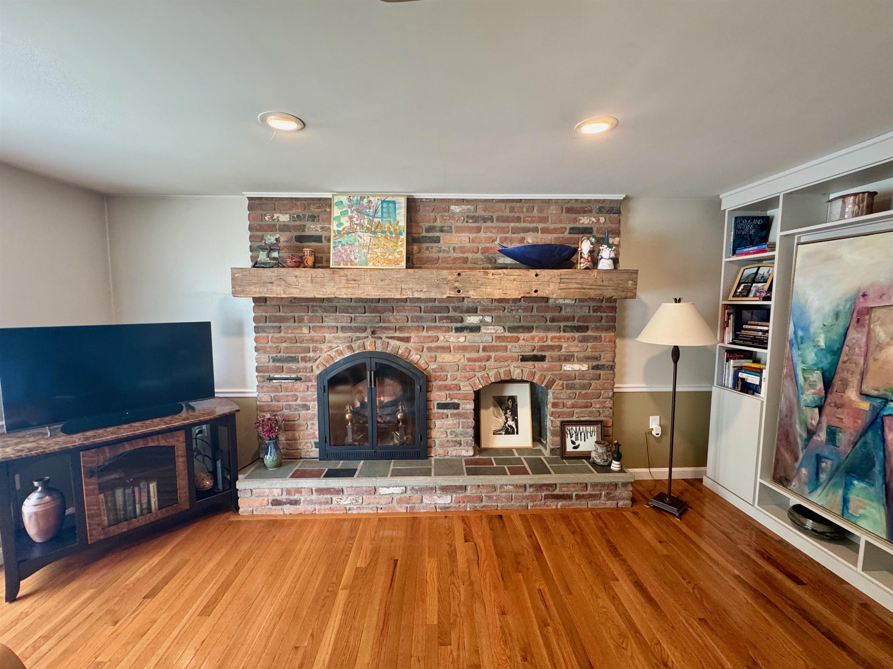 653 Skyboro Road Pownal, VT 05261 - Photo 11 of 41