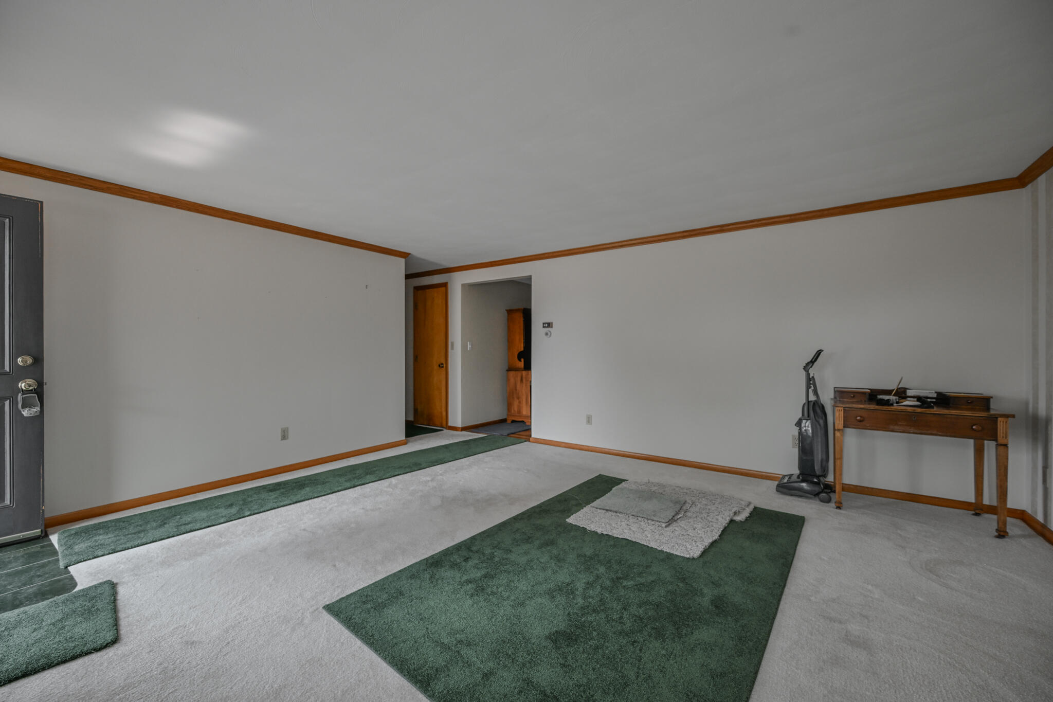 5231 Ridgewood Road East Springfield, OH 45503 - Photo 6 of 30 20260715-Real Estate-067