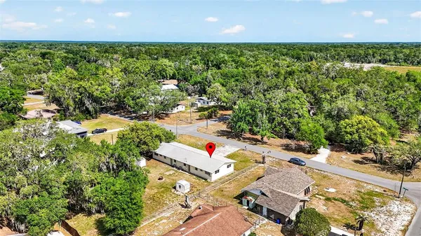 $1,300 | 34816 Evergreen Way, Dade City, FL 33523