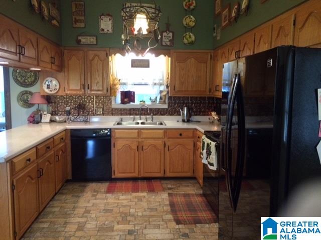 460 Moore Road Altoona, AL 35952 - Photo 3 of 29