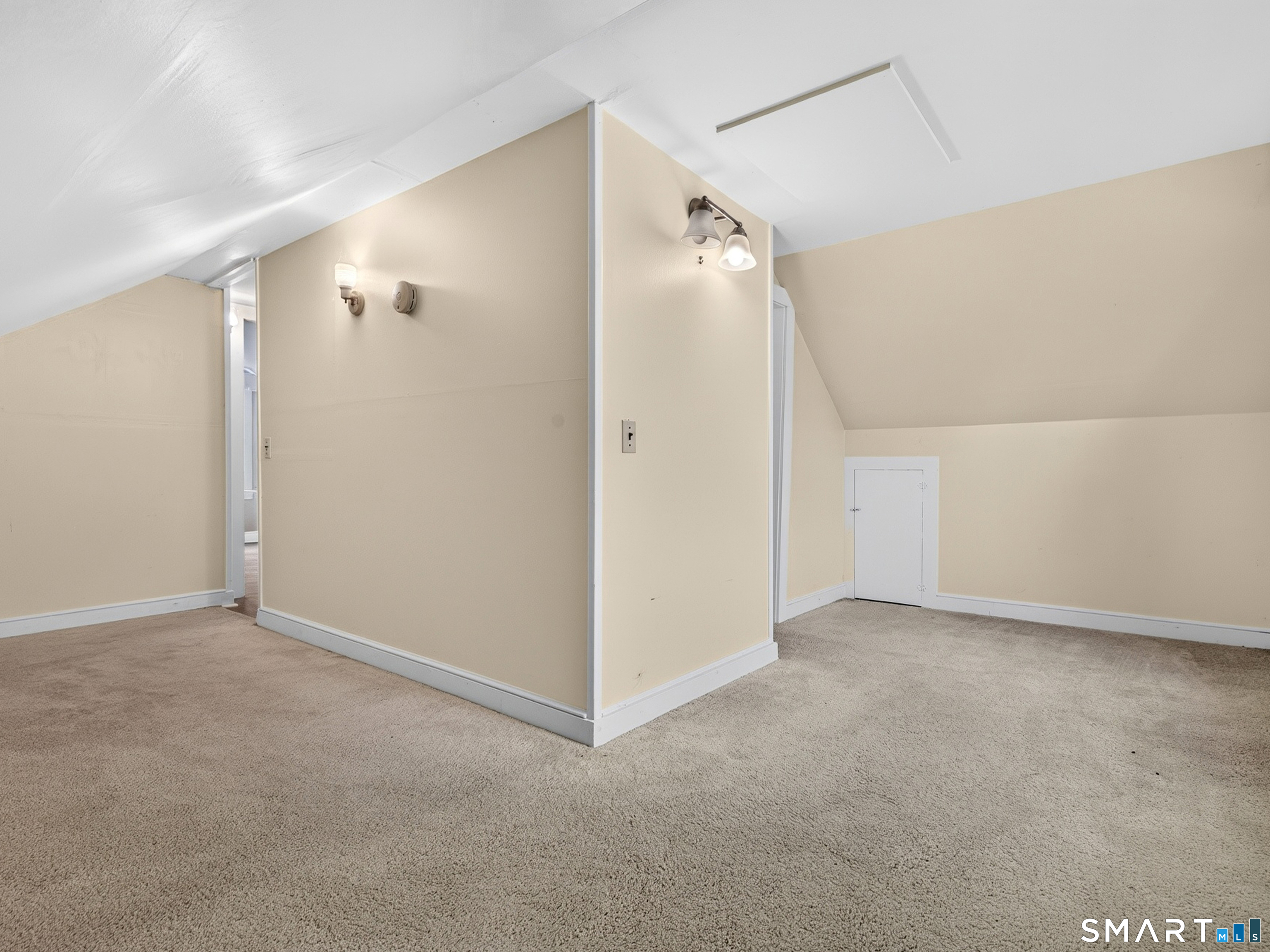 45 Lathrop Road Waterford, CT 06375 - Photo 13 of 40 Gallery Image 13