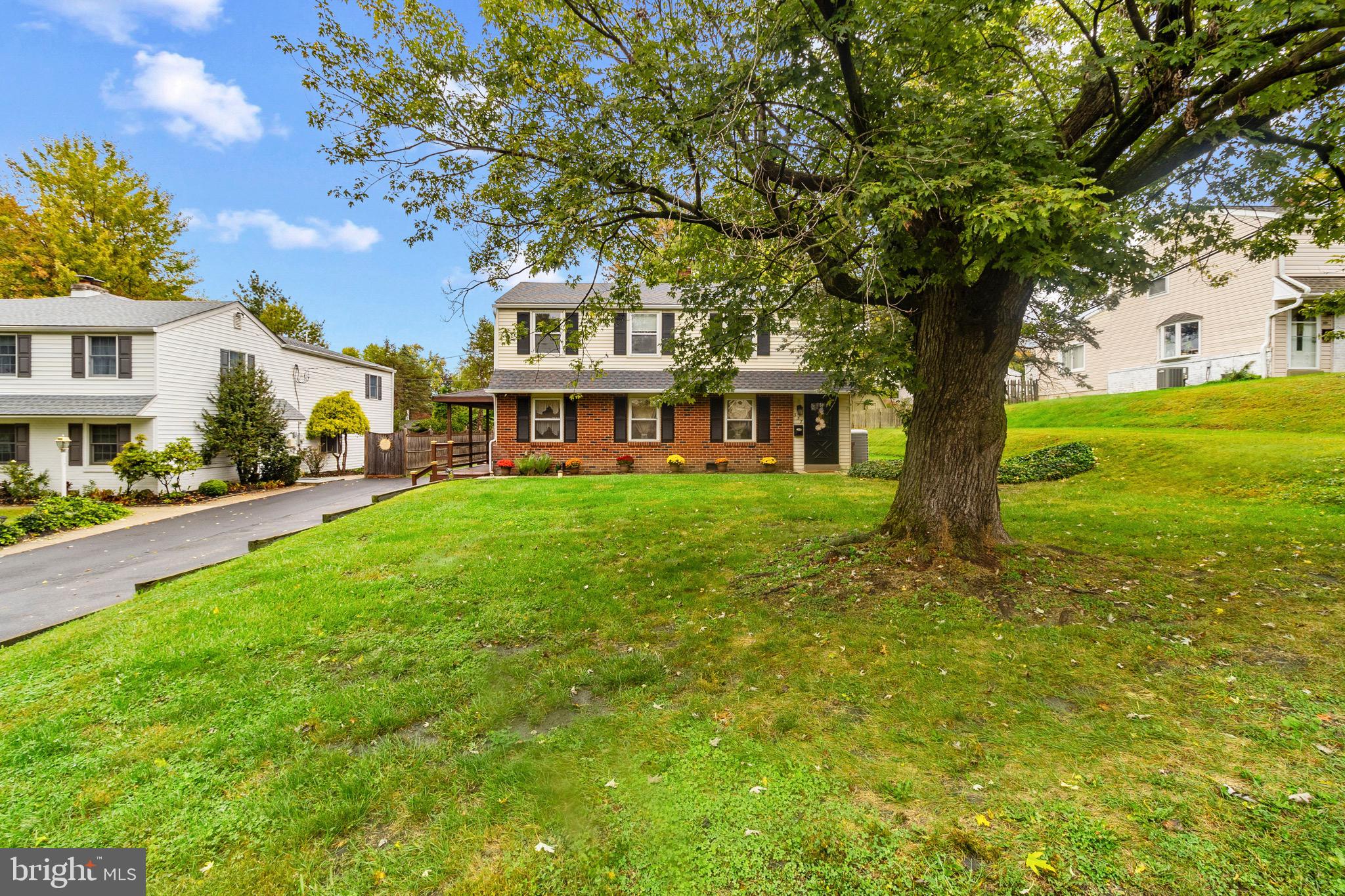 357 Marianne Road Lafayette Hill, PA 19444 - Photo 3 of 29