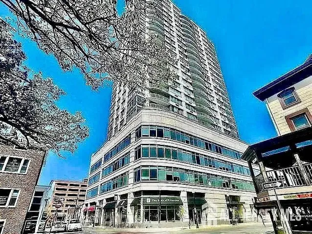 $575,000 | 1 Spring Street, Unit 2403, New Brunswick, NJ 08901