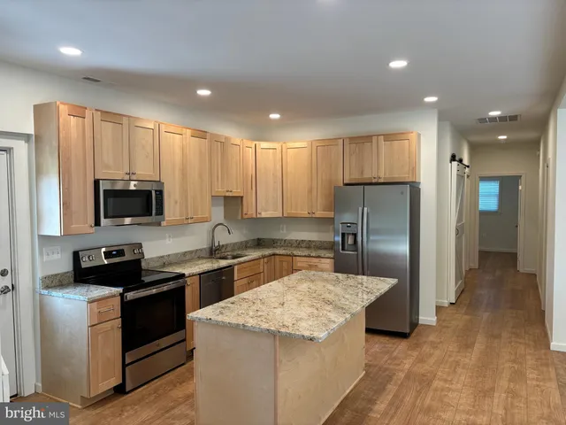 $3,200 | 40497 Little River Turnpike, Aldie, VA 20105