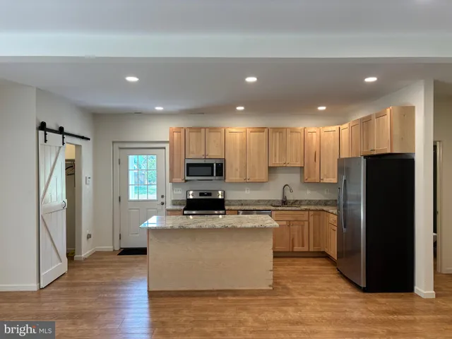 $3,200 | 40497 Little River Turnpike, Aldie, VA 20105