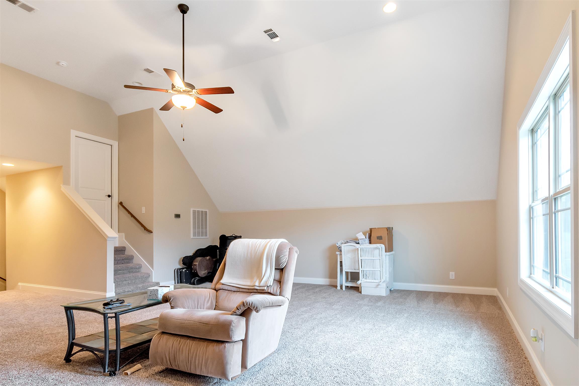 2935 Turner Road Watertown, TN 37184 - Photo 12 of 17 a living room with furniture and a window