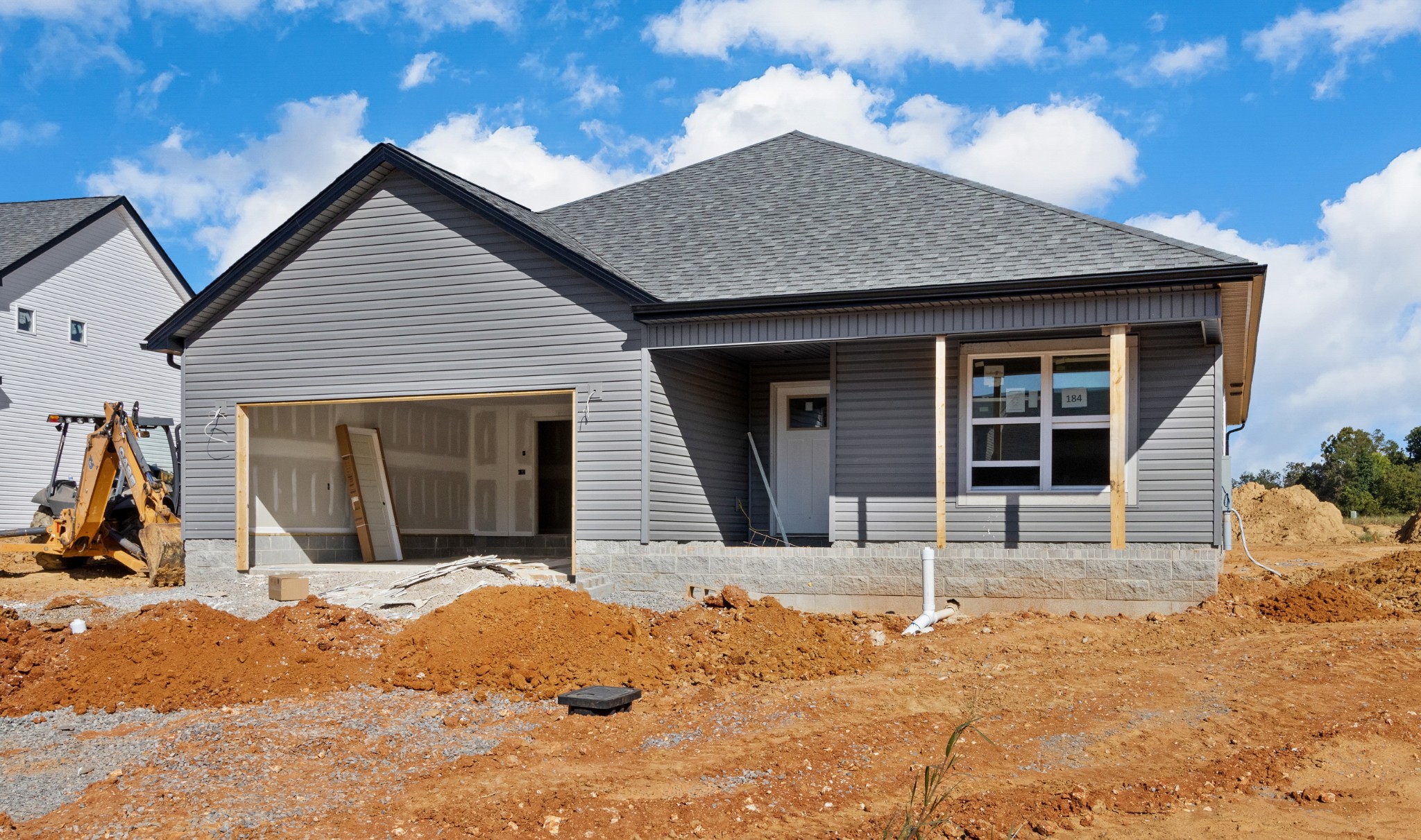 184 Cherry Road Clarksville, TN 37042 - Photo 3 of 16 Gallery Image 3