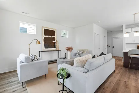 $525,000 | 128 Stella Drive, Nashville, TN 37209