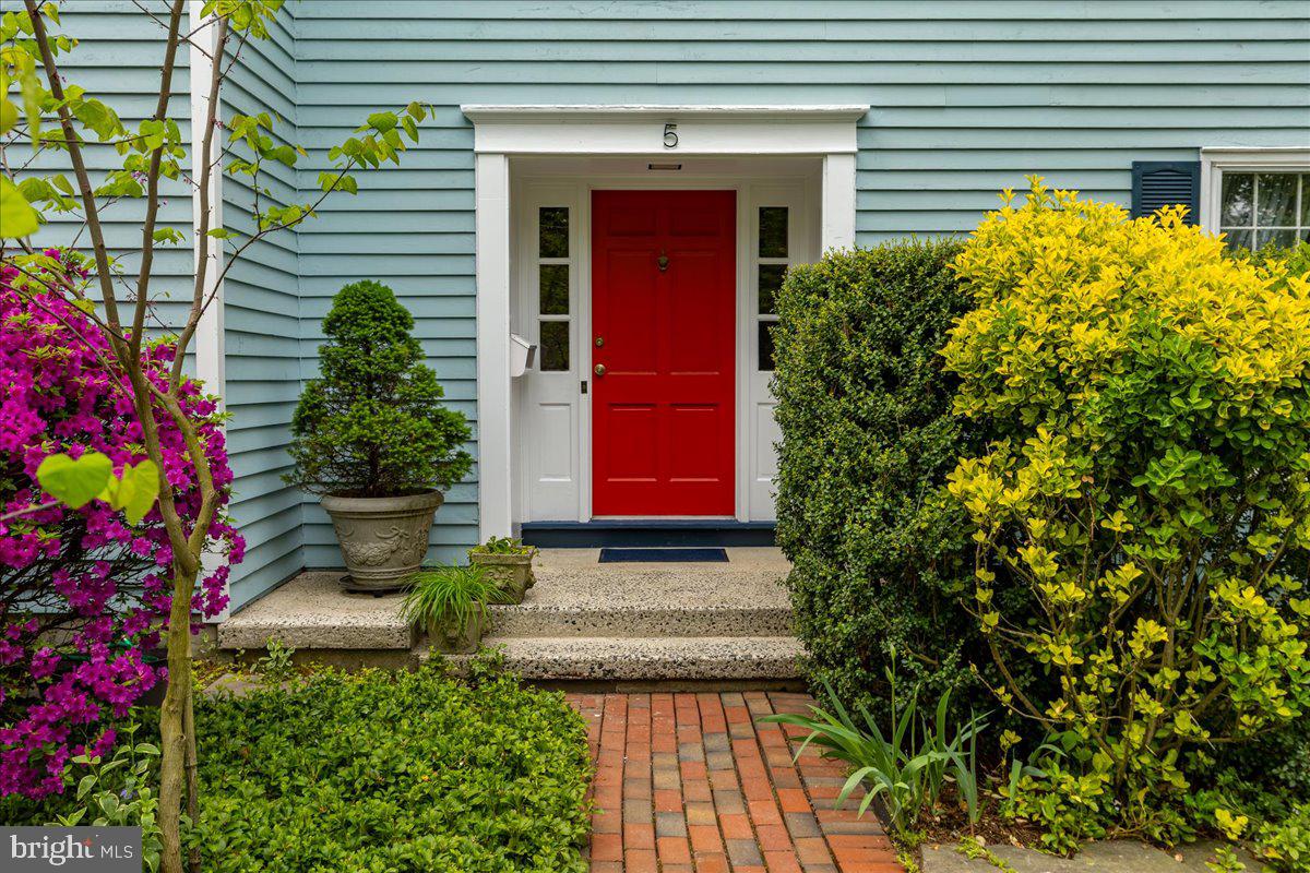 5 Riverside Drive Princeton, NJ 08540 - Photo 2 of 48 Entry