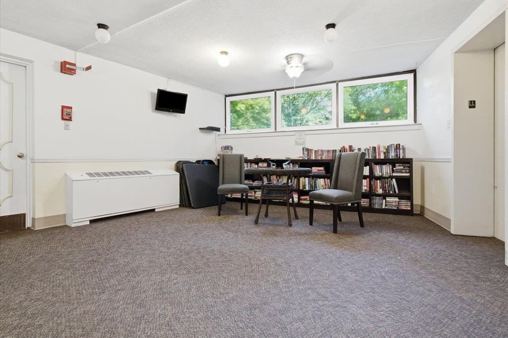 1150 Bower Hill Road, Unit 901A Pittsburgh, PA 15243 - Photo 24 of 41 Library - Common Area