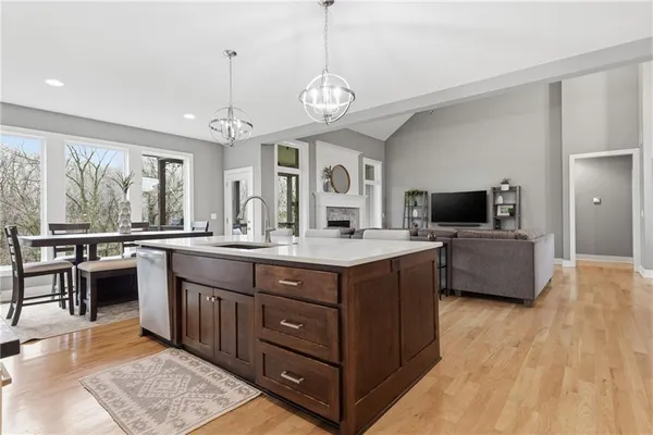 $675,000 | 7310 Northwest Clore Drive, Parkville, MO 64152
