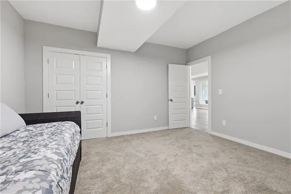 $675,000 | 7310 Northwest Clore Drive, Parkville, MO 64152