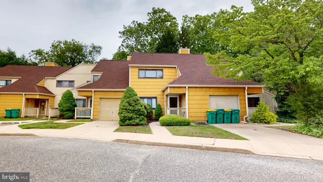 front view of house with a yard