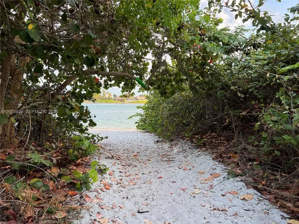 $3,600 | 2800 North Hwy A1A, Unit 204, Fort Pierce, FL 34949