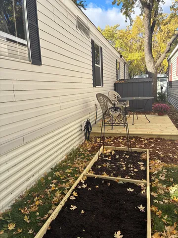 $32,990 | 3020 Rice Street, Unit TRAILER B16, Little Canada, MN 55113