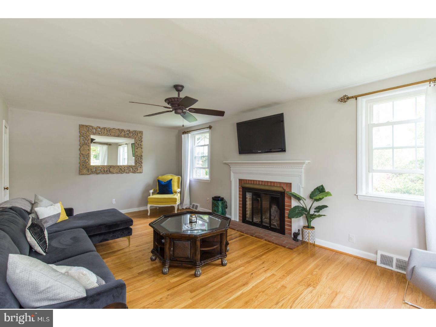 350 Bennett Road Springfield, PA 19064 - Photo 4 of 25