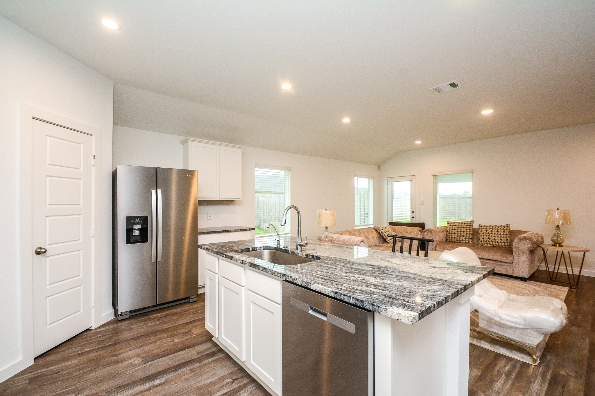 1111 Desert Willow Drive Rosharon, TX 77583 - Photo 7 of 20
