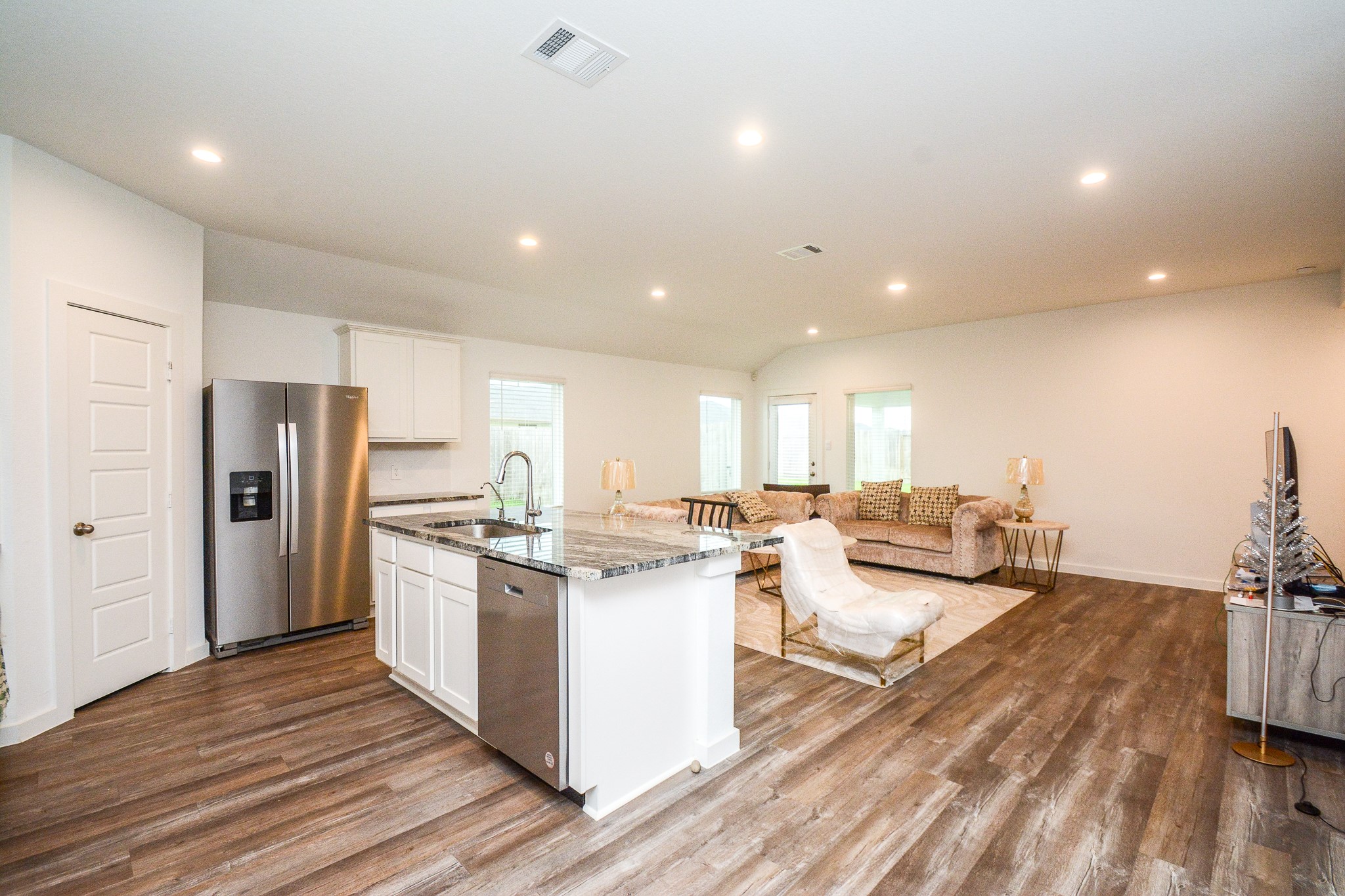 1111 Desert Willow Drive Rosharon, TX 77583 - Photo 8 of 20