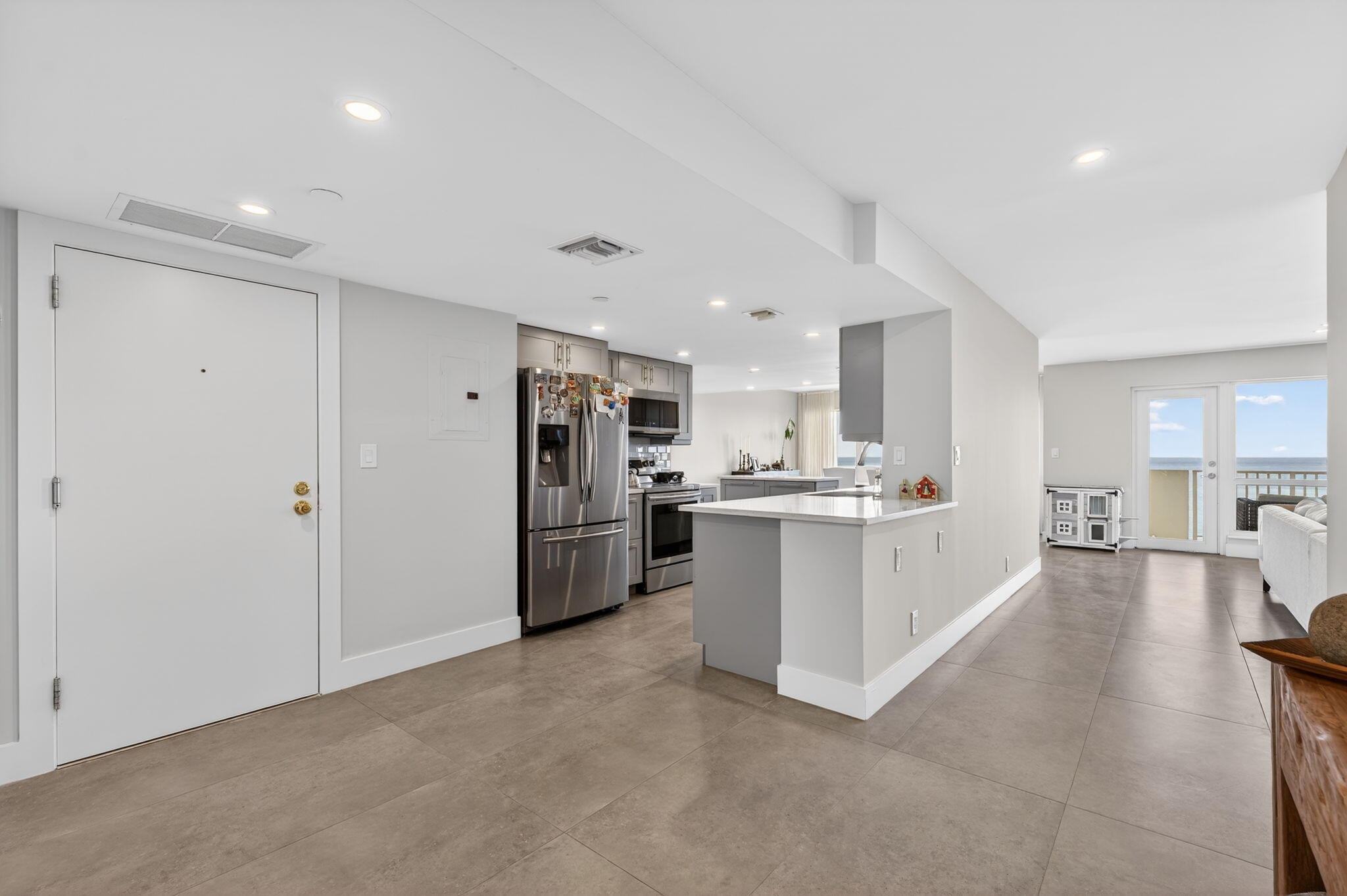 4301 North Ocean Boulevard, Unit 1206 Boca Raton, FL 33431 - Photo 7 of 71 5-web-or-mls-DSC04359