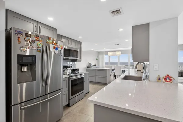 $6,000 | 4301 North Ocean Boulevard, Unit 1206, Boca Raton, FL 33431