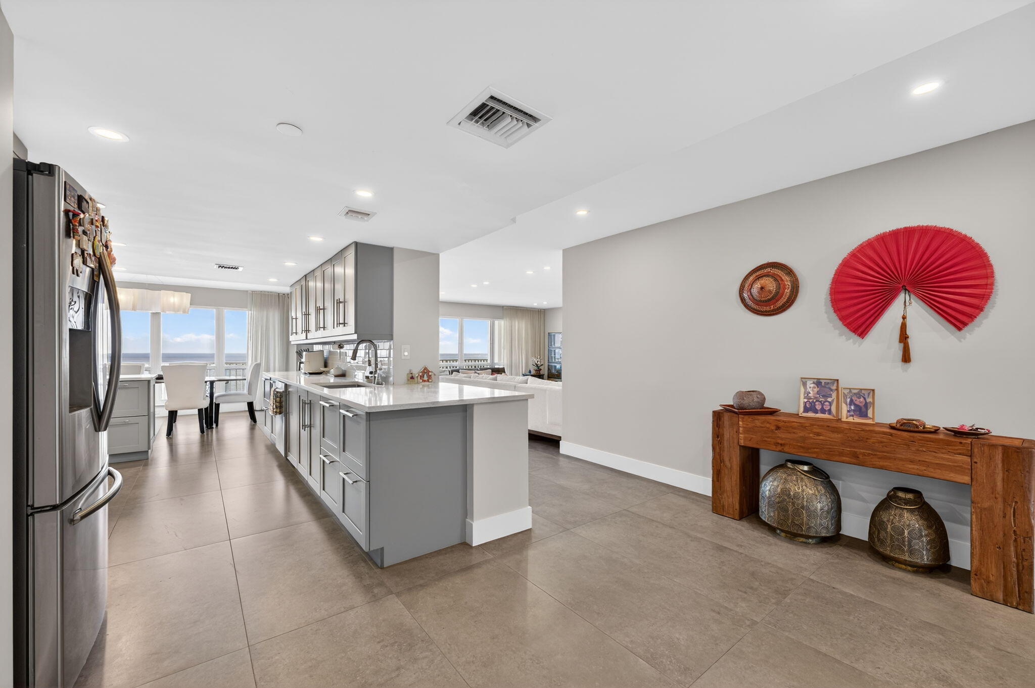 4301 North Ocean Boulevard, Unit 1206 Boca Raton, FL 33431 - Photo 9 of 71 7-web-or-mls-DSC04372